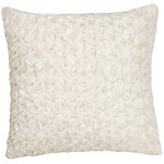 Coussin imitation fourrure